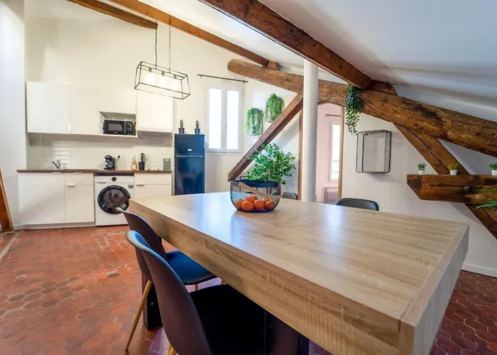 Appartamento Authentique Studio Hypercentre - Clim - Wifi *